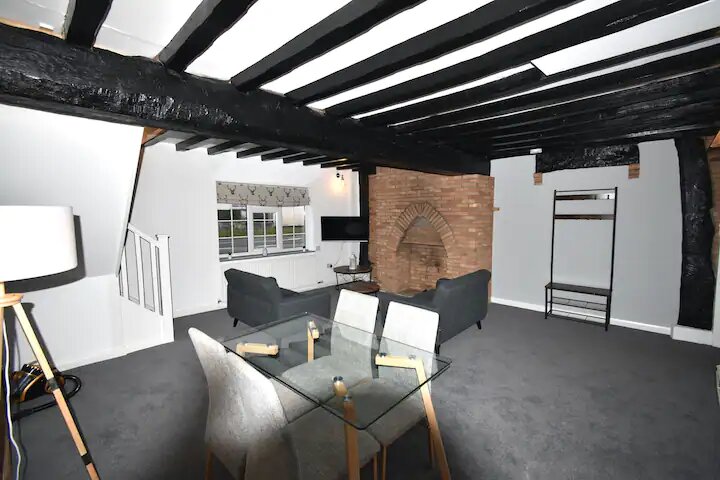 Donington Cottage No. 8